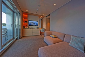 Deluxe Balcony Suite
